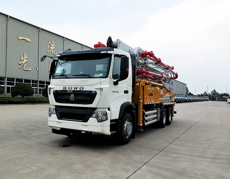 XCMG Official HB40V 40m New Cement Concrete Pump Truck for Sale